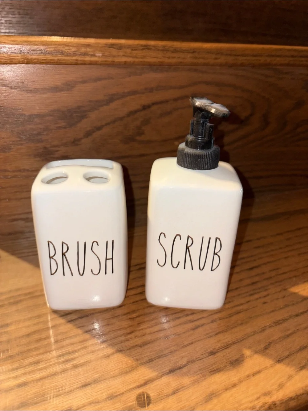 White Ceramic Brush & Scrub Bathroom Set new never used